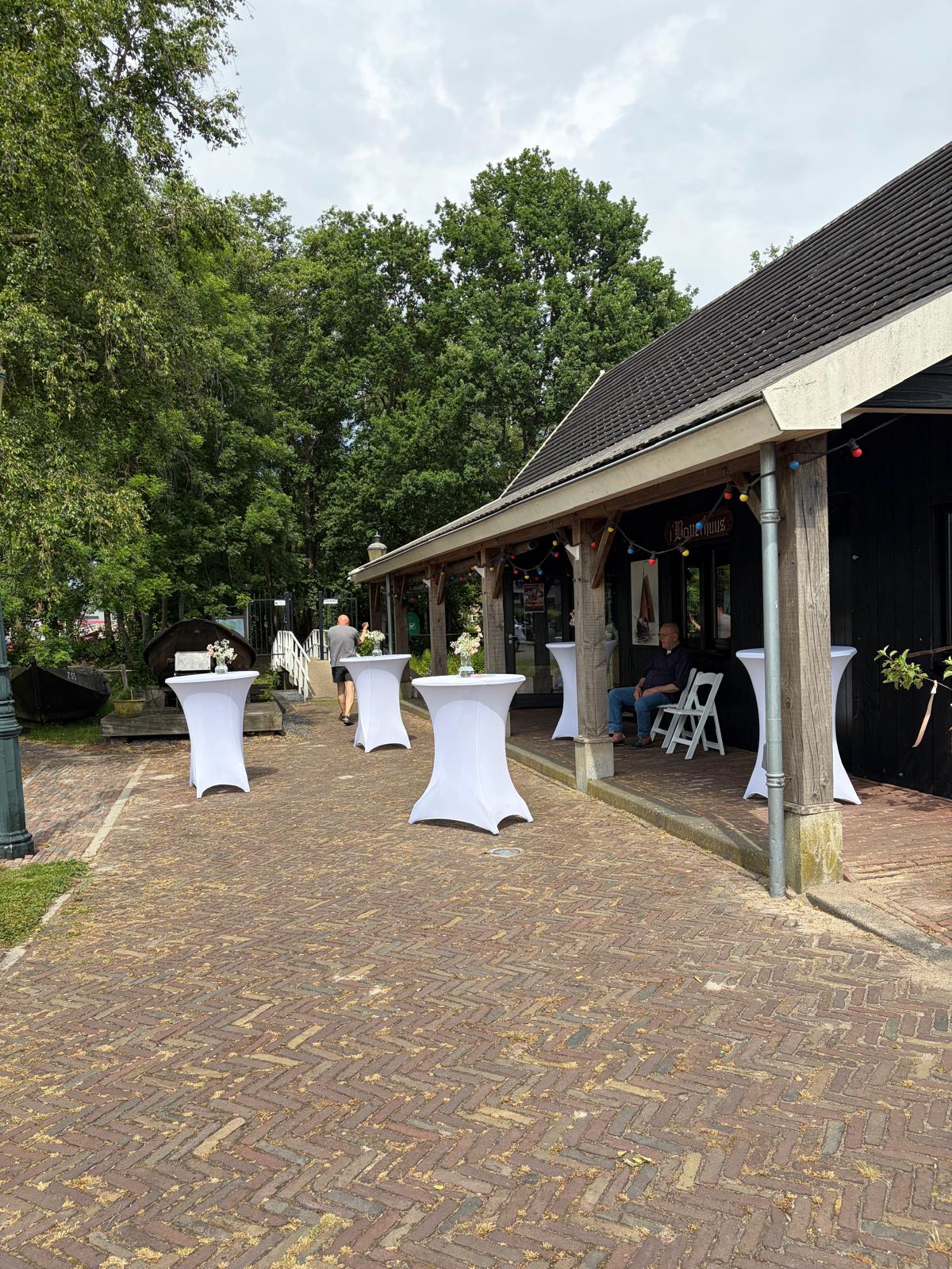 Eerste bruiloft op het Bottererf in de erftuin en het Botterhuus op 29 mei 2026